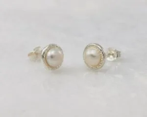925 Sterling Silver Pearl Gemstone Stud
