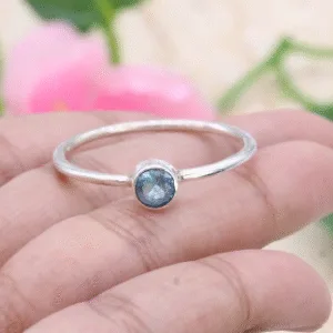 925 Sterling Silver  Blue Topaz Gemstone Ring