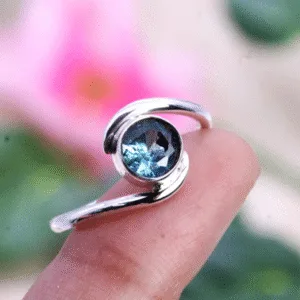 925 Sterling Silver  Blue Topaz Gemstone Ring
